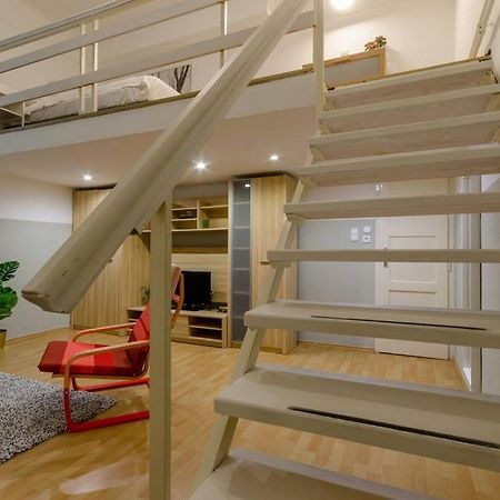 De Lux Studio Apartment In Historical Quarters بودابست المظهر الخارجي الصورة